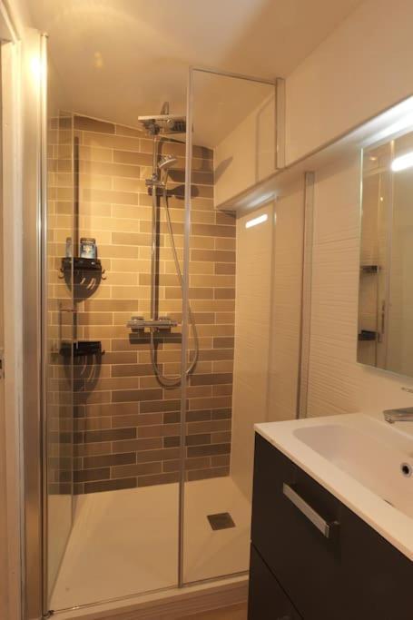 Appartement Centre Ville -- Pierrelatte Εξωτερικό φωτογραφία