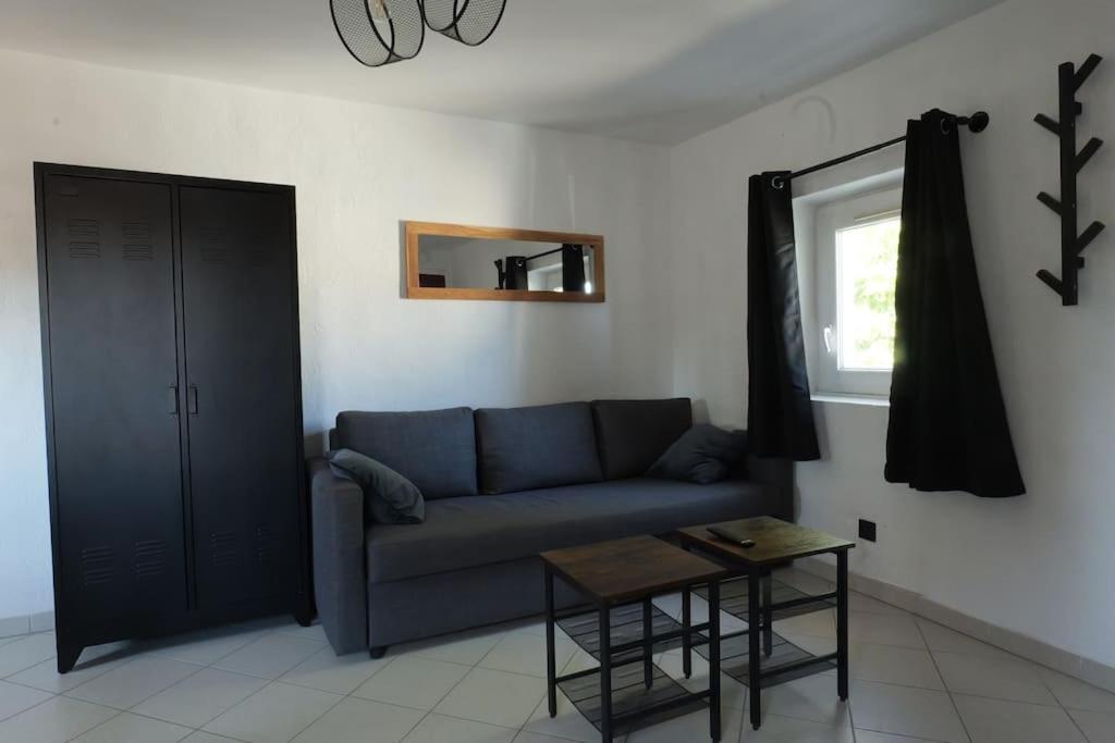 Appartement Centre Ville -- Pierrelatte Εξωτερικό φωτογραφία