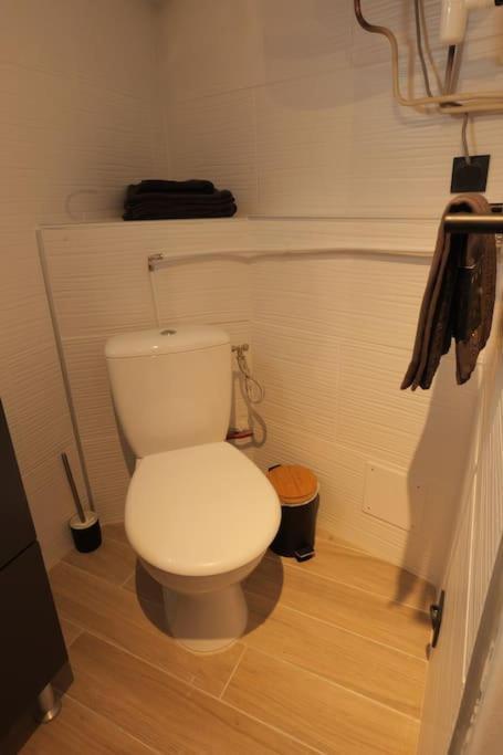 Appartement Centre Ville -- Pierrelatte Εξωτερικό φωτογραφία